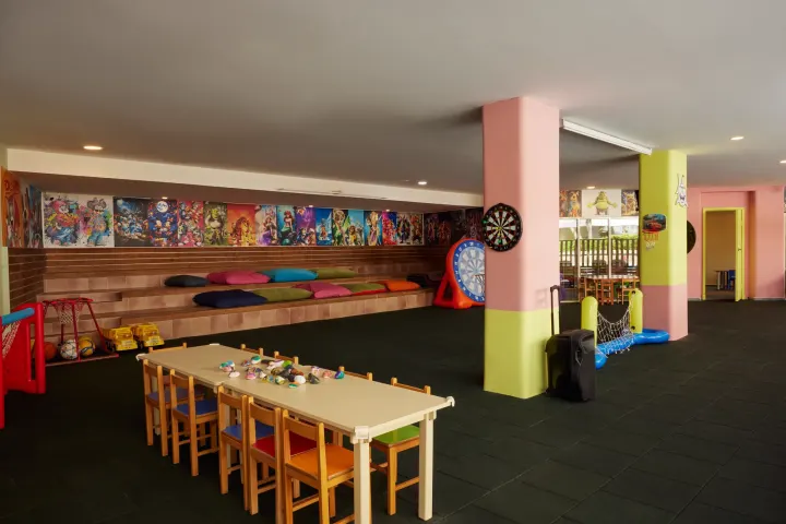 Kids Club